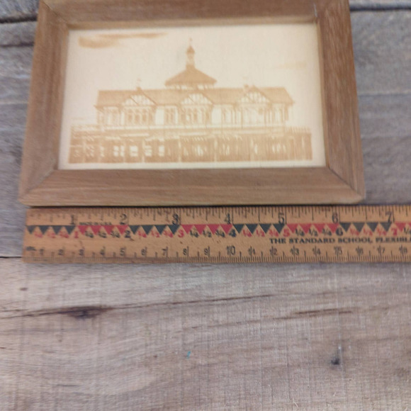 Vintage Wooden Scene of Dunoon Victorian Pier in Scotland - Picture 6 of 8